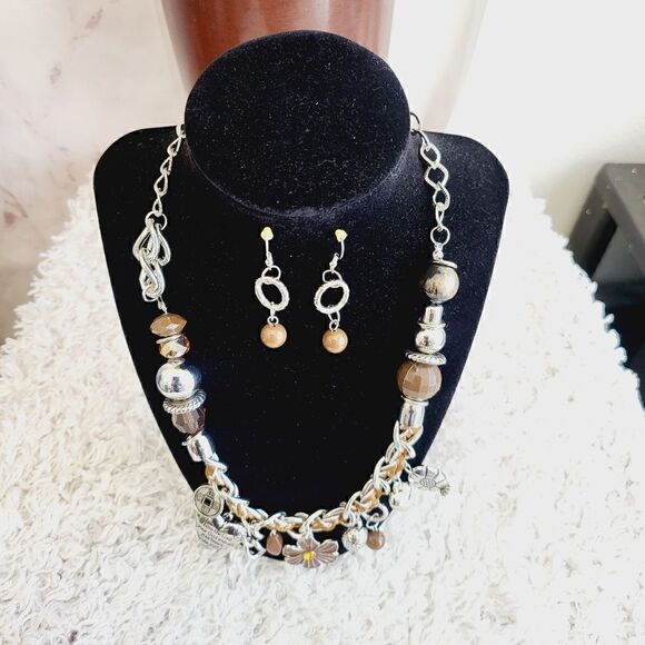 New Boutique necklace Love the Lord your God with all your heart - Picture 1 of 11